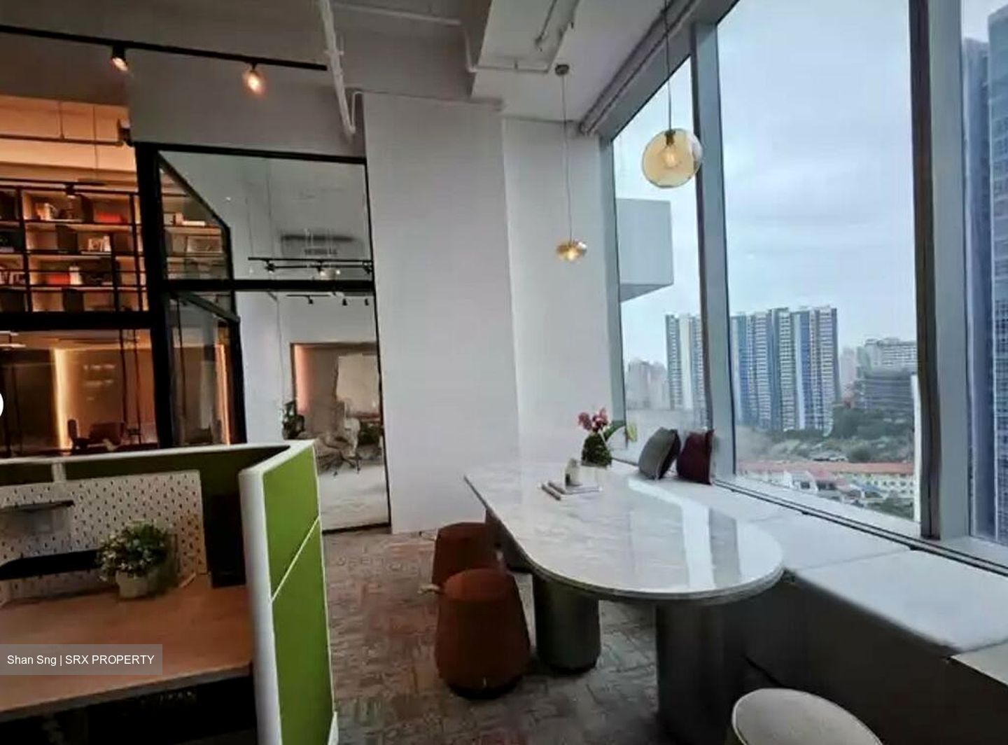 Arc 380 (D8), Office #519164431